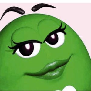 Meet your Posher, Emmy